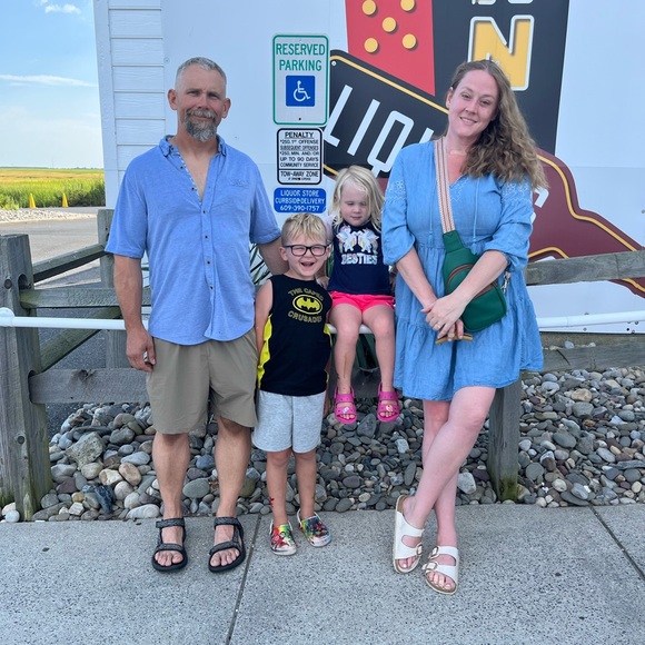 Meet your Posher, Amy - Picture 6 of 16